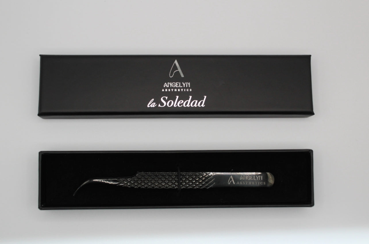 La Soledad Tweezer
