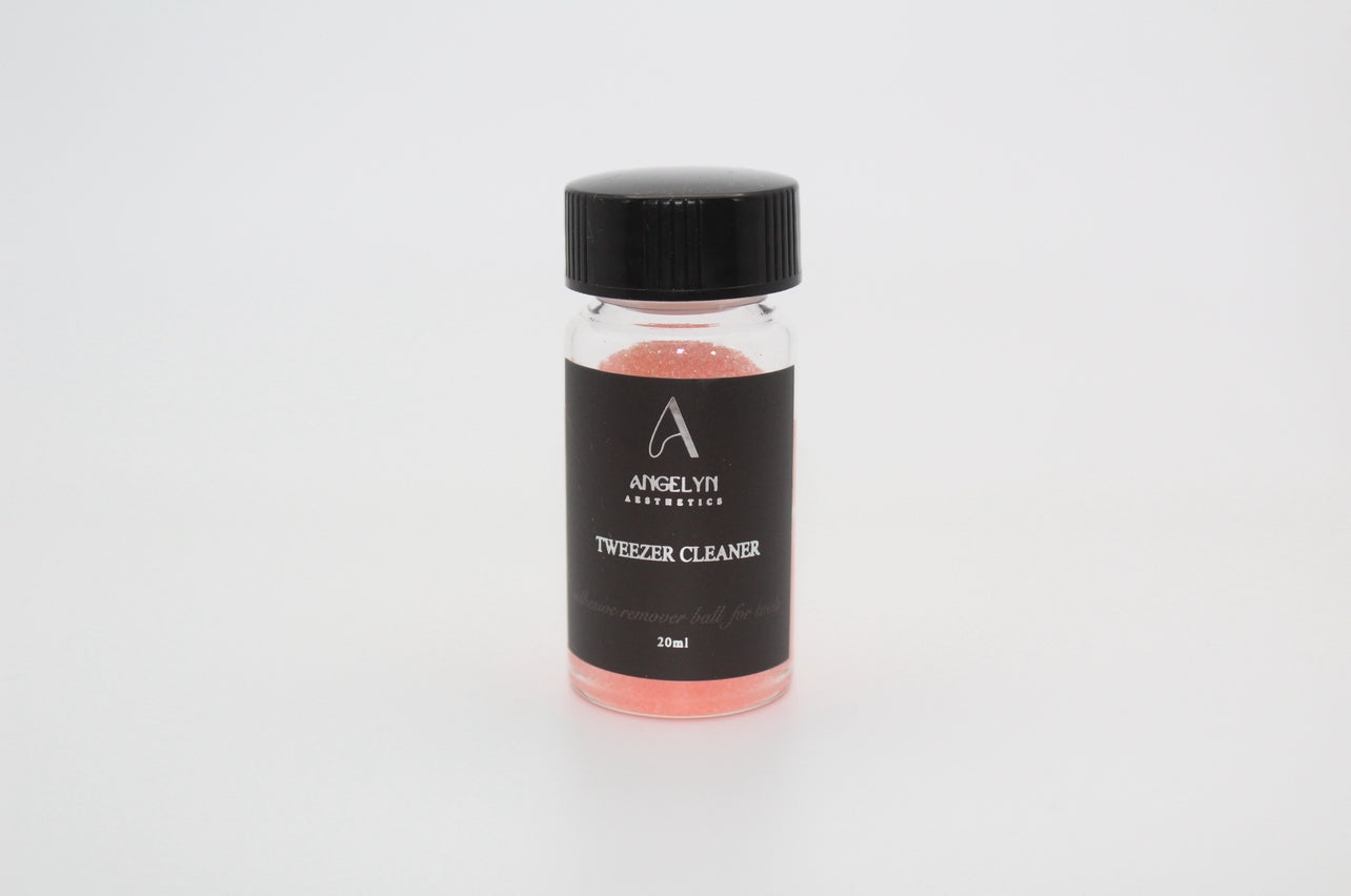Tweezer Cleaner