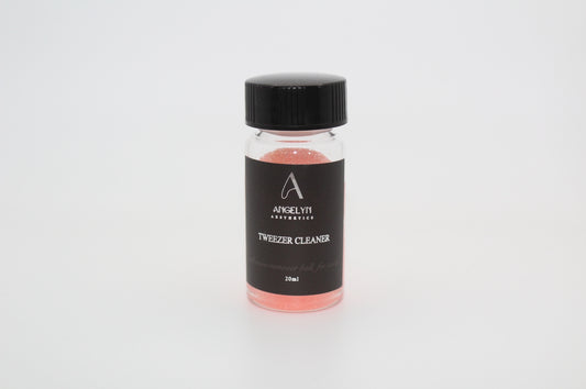 Tweezer Cleaner